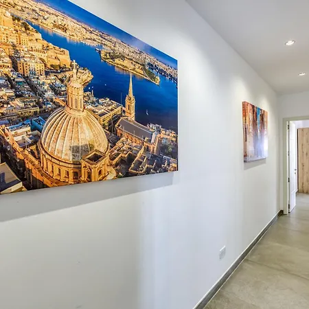 Beautiful Fully Equipped With Private Terrace By 360 Estates